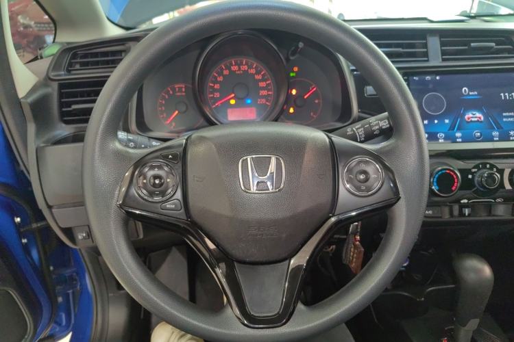 Used Honda Fit 2018 1.5L CVT Comfort Sunroof Version Steering Wheel