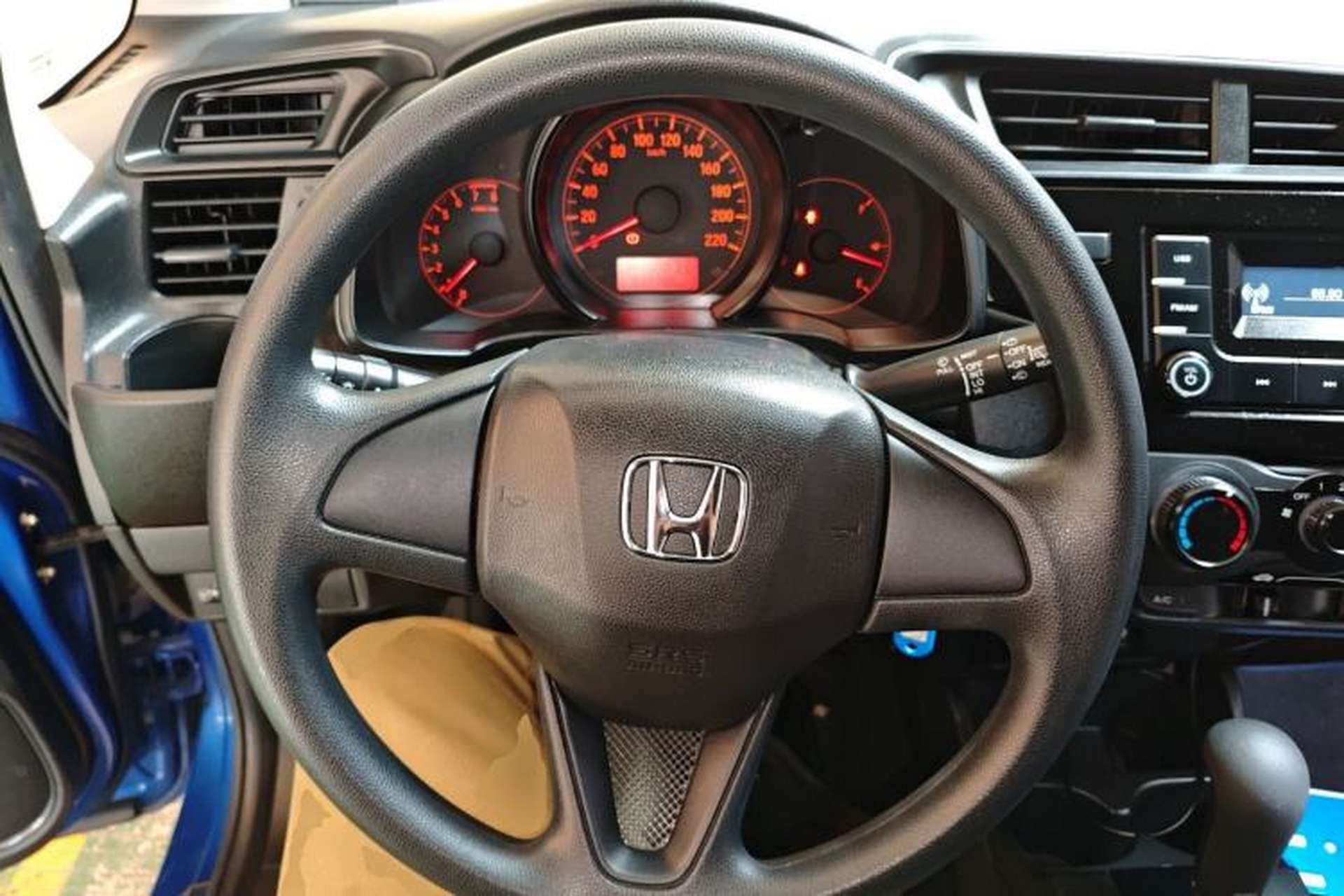 Used Honda Fit 2018 1.5L CVT Comfort Version Steering Wheel
