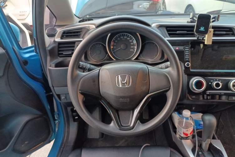 Used Honda Fit 2018 1.5L CVT Trendy Sports Edition Steering Wheel