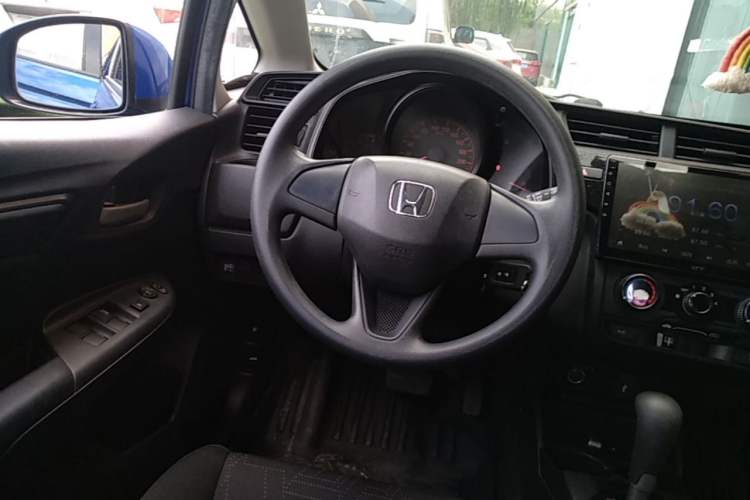 Used Honda Fit 2018 1.5L CVT Comfort Sunroof Version Steering Wheel