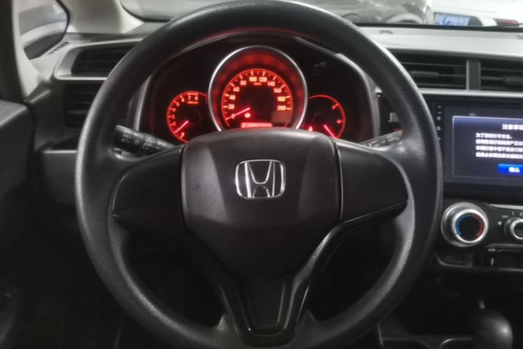 Used Honda Fit 2018 1.5L CVT Trendy Sports Edition Steering Wheel
