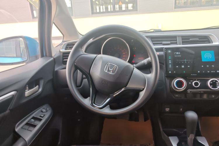 Used Honda Fit 2018 1.5L CVT Trendy Sports Edition Steering Wheel