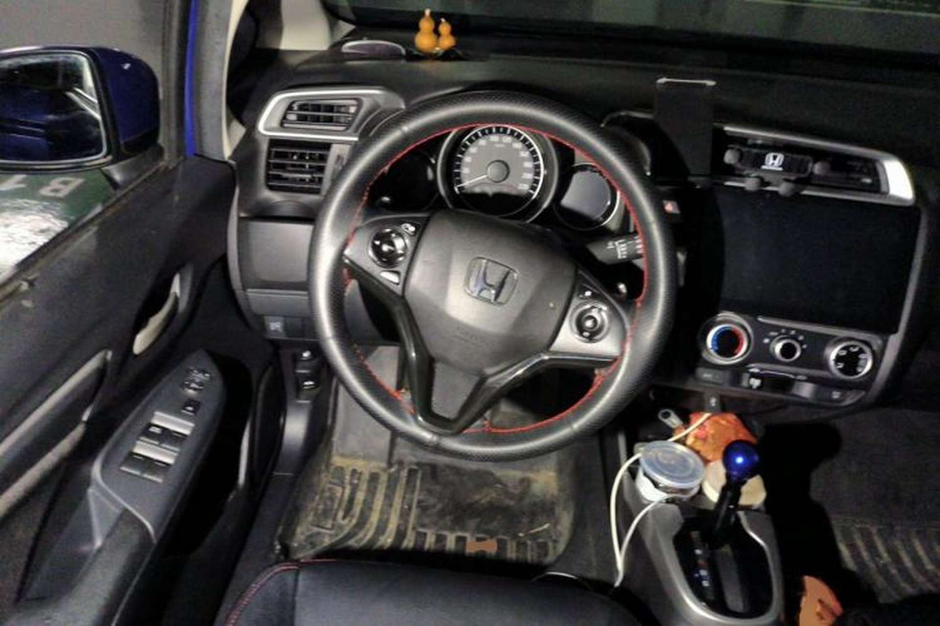 Used Honda Fit 2018 1.5L CVT Trendy Run+ Edition Steering Wheel