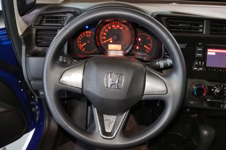 Used Honda Fit 2018 1.5L CVT Comfort Sunroof Version Steering Wheel