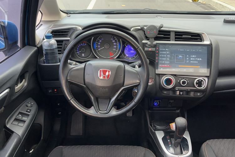 Used Honda Fit 2018 1.5L CVT Trendy Run+ Edition Steering Wheel