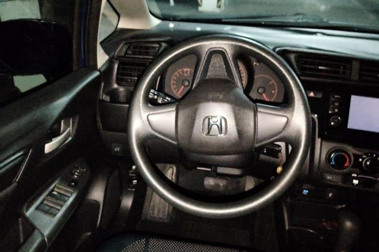 Used Honda Fit 2018 1.5L CVT Comfort Sunroof Version Steering Wheel