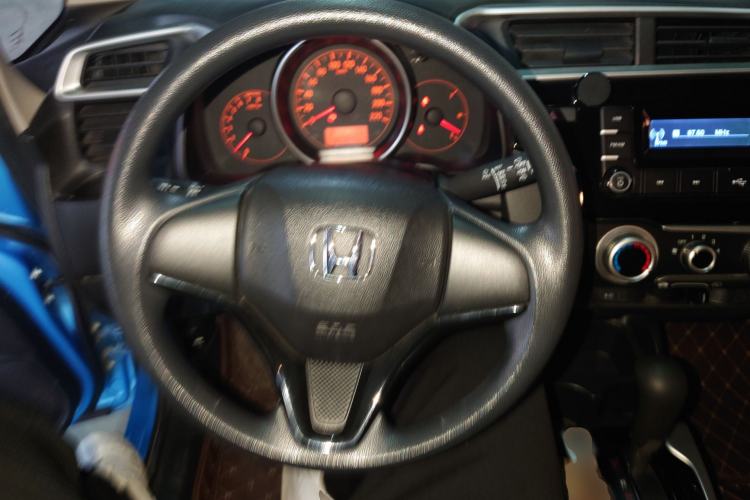 Used Honda Fit 2018 1.5L CVT Trendy Sports Edition Steering Wheel