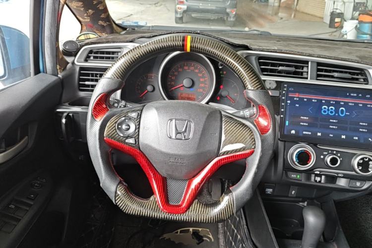 Used Honda Fit 2018 1.5L CVT Trendy Sports Edition Steering Wheel