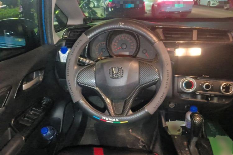 Used Honda Fit 2018 1.5L CVT Trendy Sports Edition Steering Wheel
