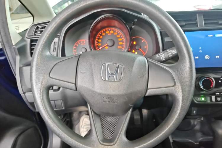 Used Honda Fit 2018 1.5L CVT Comfort Sunroof Version Steering Wheel