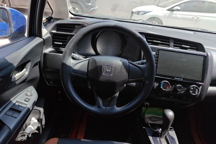 Used Honda Fit 2018 1.5L CVT Comfort Sunroof Version Steering Wheel
