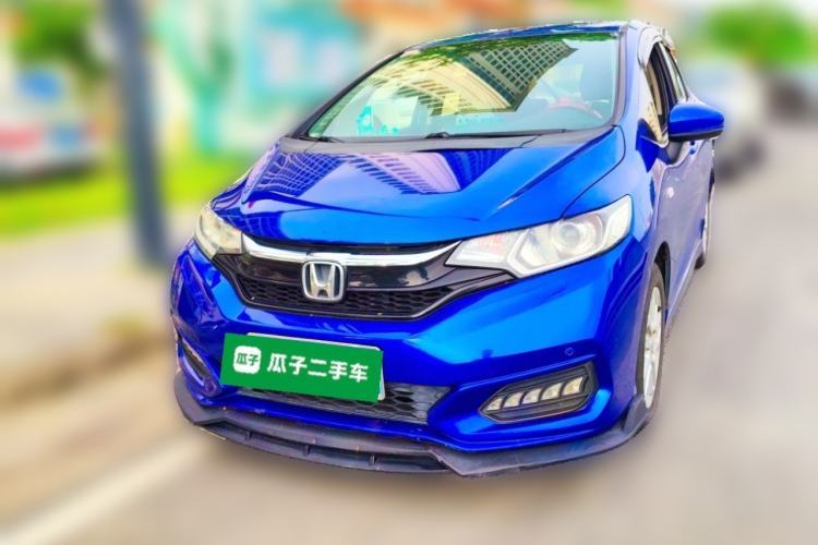 Used Honda Fit 2018 1.5L CVT Comfort Sunroof Version Guazi used car, China used car export, Used car for sale, Used  cars, Cheapest cars for sale