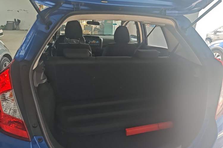 Used Honda Fit 2018 1.5L CVT Comfort Version Trunk