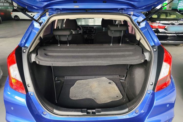Used Honda Fit 2018 1.5L CVT Comfort Version Trunk