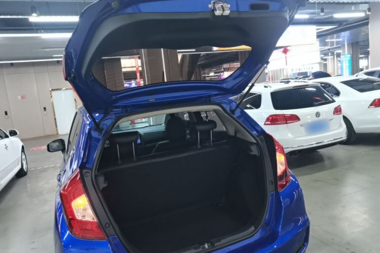 Used Honda Fit 2018 1.5L CVT Comfort Sunroof Version Trunk