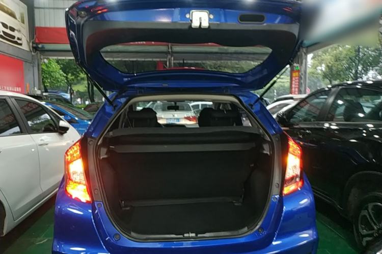 Used Honda Fit 2018 1.5L CVT Comfort Version Trunk