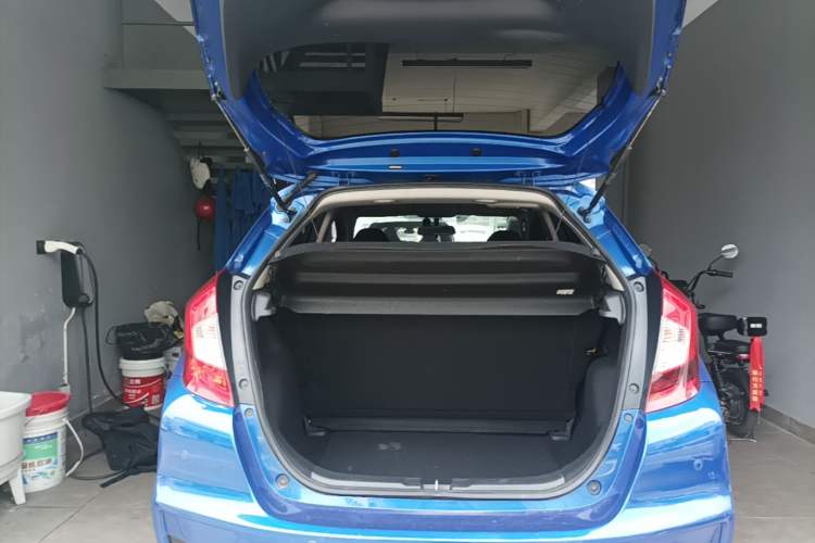 Used Honda Fit 2018 1.5L CVT Trendy Sports Edition Trunk