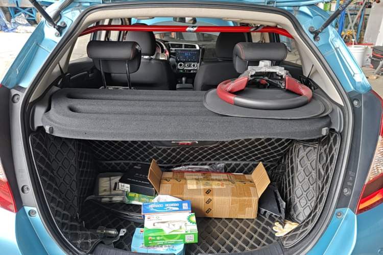 Used Honda Fit 2018 1.5L CVT Trendy Sports Edition Trunk