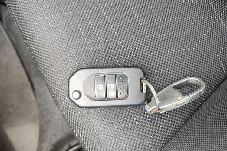 Used Honda Fit 2018 1.5L CVT Comfort Sunroof Version Vehicle Key