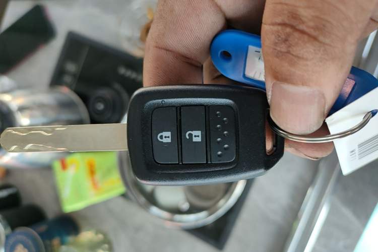 Used Honda Fit 2018 1.5L CVT Comfort Version Vehicle Key