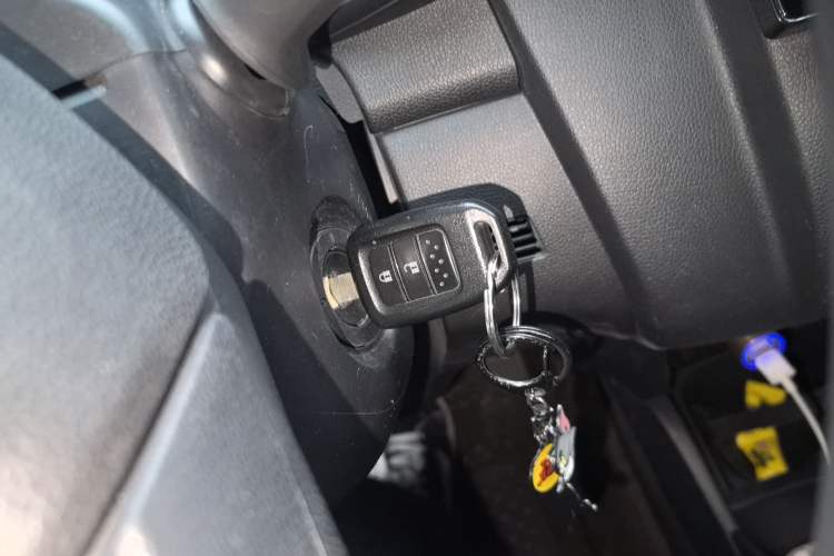Used Honda Fit 2018 1.5L CVT Comfort Sunroof Version Vehicle Key
