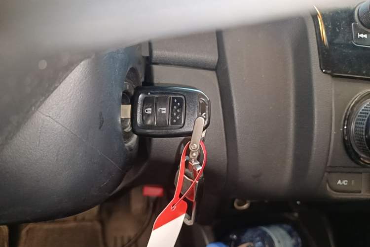 Used Honda Fit 2018 1.5L CVT Comfort Sunroof Version Vehicle Key