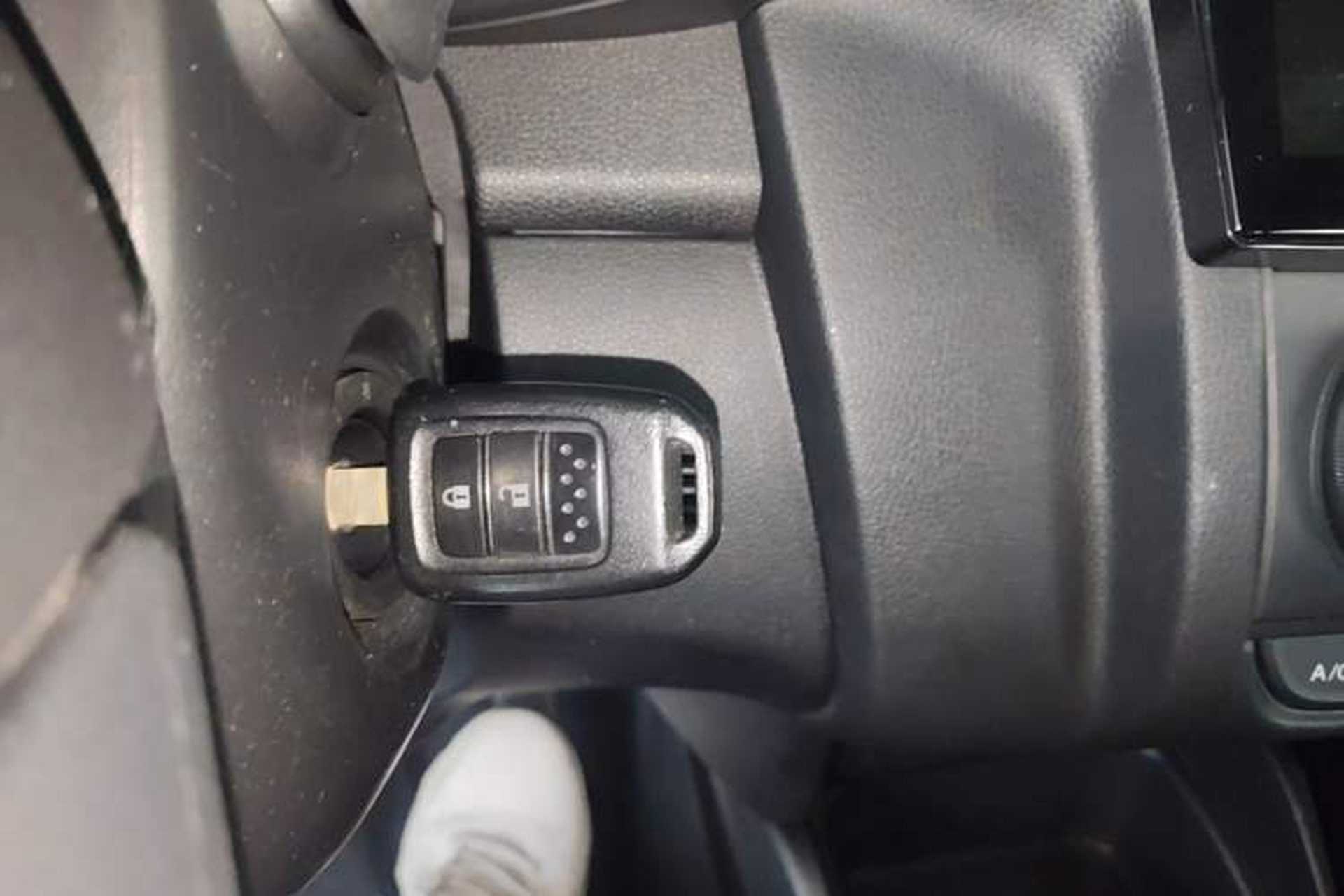 Used Honda Fit 2018 1.5L CVT Comfort Version Vehicle Key