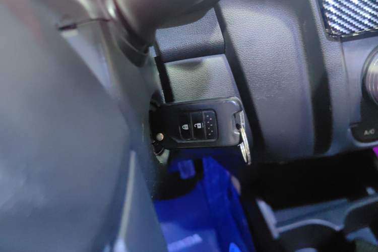 Used Honda Fit 2018 1.5L CVT Comfort Version Vehicle Key