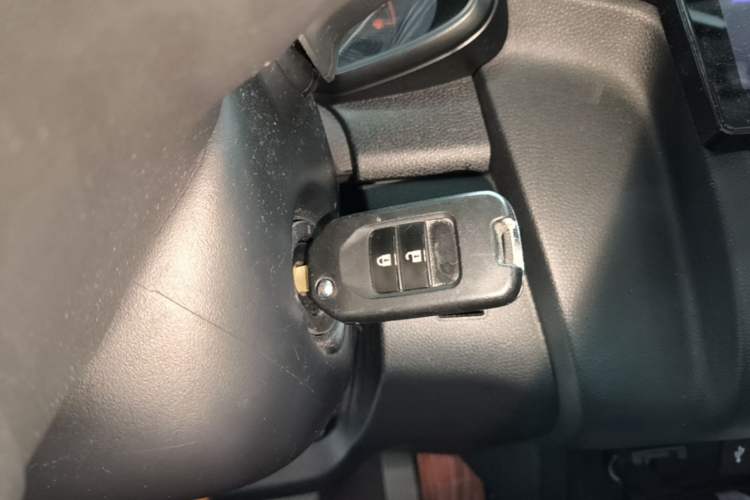 Used Honda Fit 2018 1.5L CVT Comfort Sunroof Version Vehicle Key