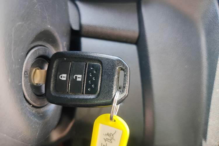 Used Honda Fit 2018 1.5L CVT Comfort Sunroof Version Vehicle Key