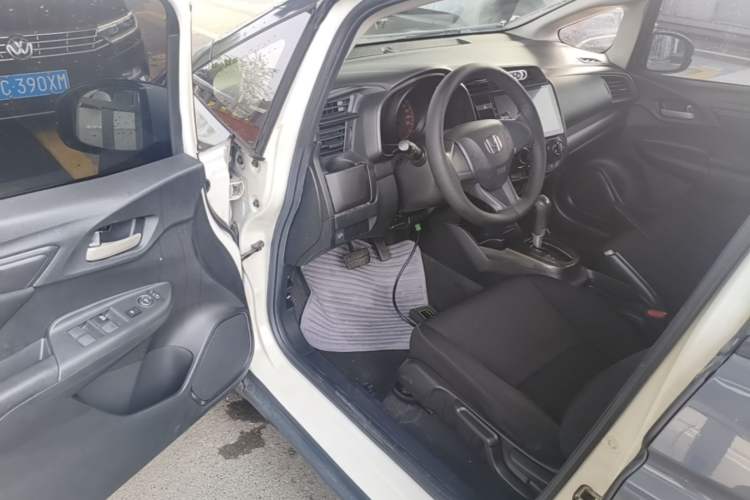Used Honda Fit 2018 1.5L CVT Comfort Version Driver Seat