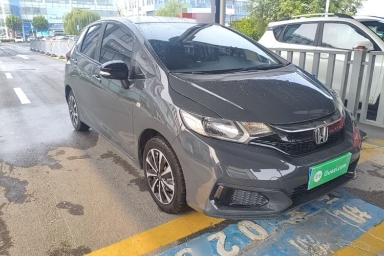 Used Honda Fit 2018 1.5L CVT Comfort Version Front Right 45 Deg