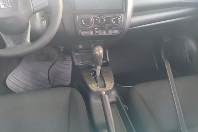 Used Honda Fit 2018 1.5L CVT Comfort Version Gear Lever