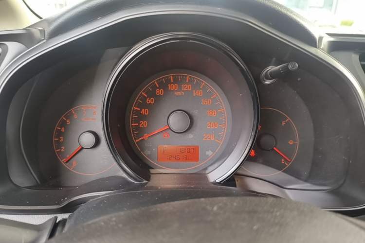 Used Honda Fit 2018 1.5L CVT Comfort Version Instrument Cluster
