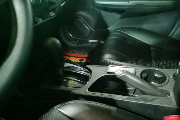 Used Honda Fit 2018 1.5L CVT Comfort Sunroof Version Interior 6