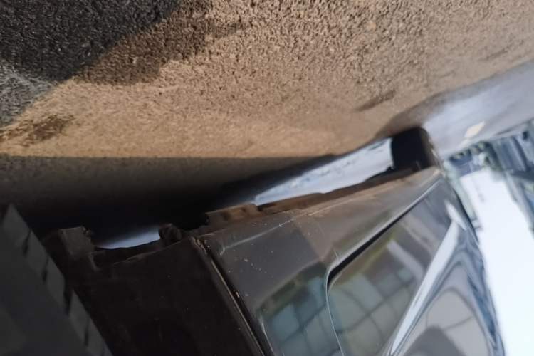 Used Honda Fit 2018 1.5L CVT Comfort Version Right Side Sill