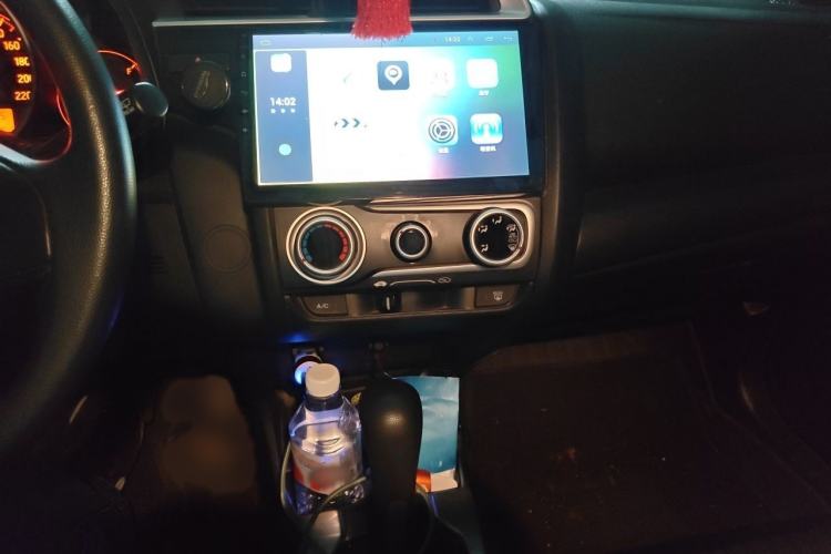 Used Honda Fit 2018 1.5L CVT Trendy Sports Edition Audio And AC Panel