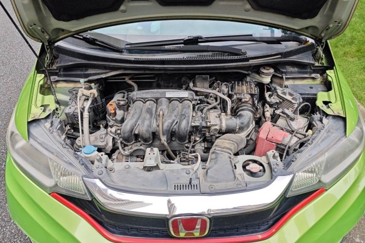 Used Honda Fit 2018 1.5L CVT Trendy Sports Edition Engine Bay