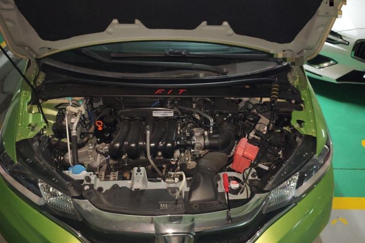Used Honda Fit 2018 1.5L CVT Trendy Run+ Edition Engine Bay