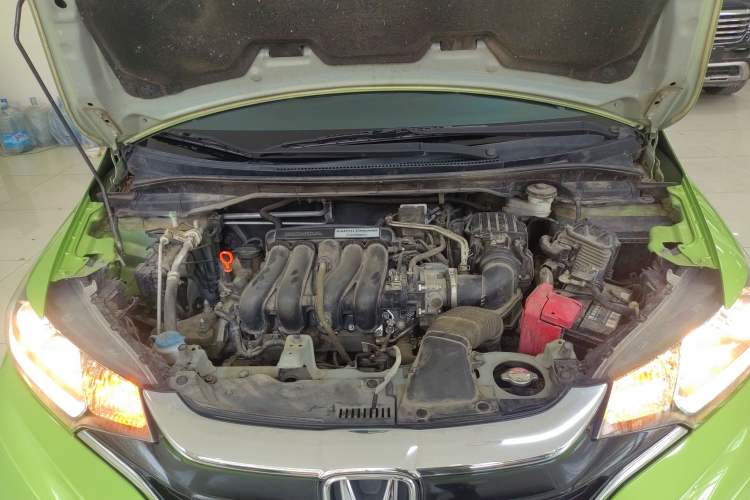 Used Honda Fit 2018 1.5L CVT Trendy Run+ Edition Engine Bay