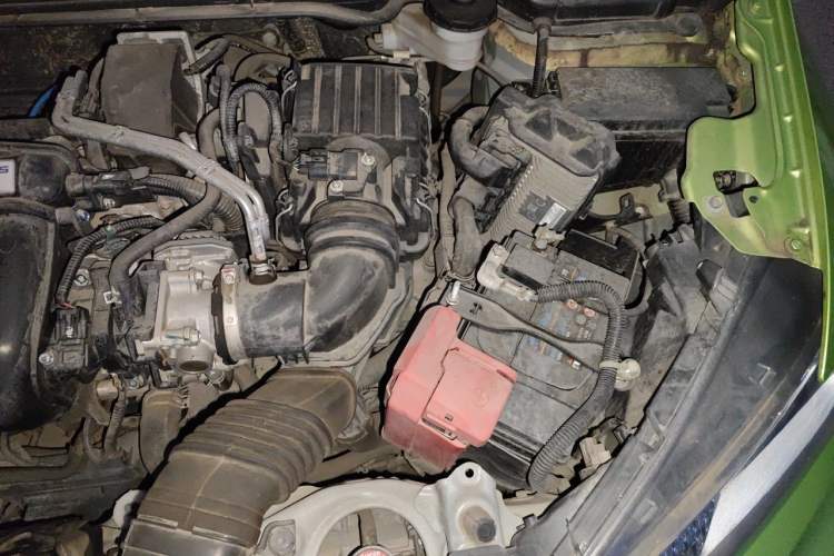 Used Honda Fit 2018 1.5L CVT Comfort Sunroof Version Engine Bay Left