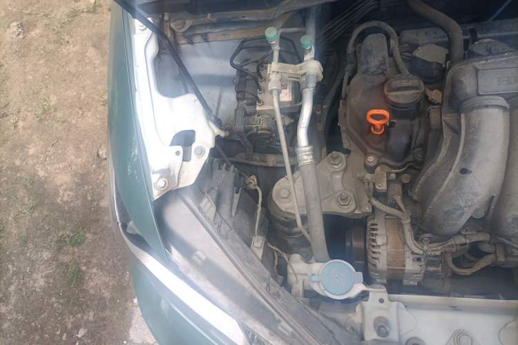 Used Honda Fit 2018 1.5L CVT Comfort Version Engine Bay Right