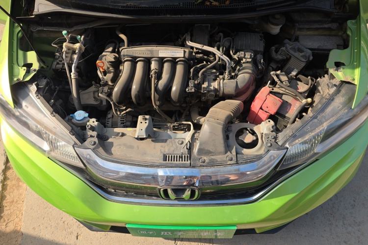 Used Honda Fit 2018 1.5L CVT Trendy Run+ Edition Engine Bay