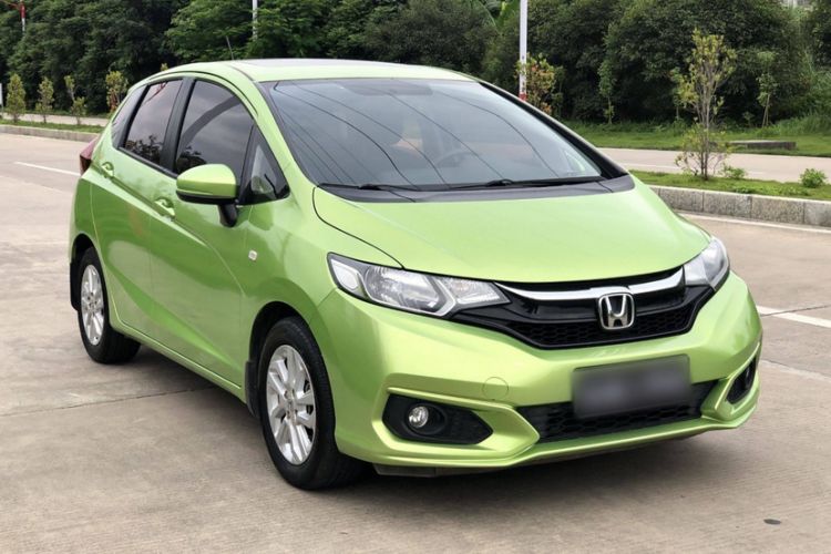 Used Honda Fit 2018 1.5L CVT Comfort Sunroof Version Exterior 2
