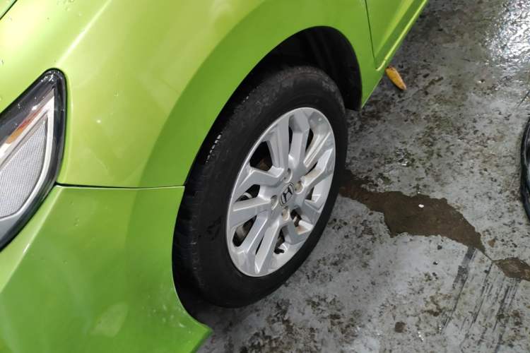 Used Honda Fit 2018 1.5L CVT Comfort Sunroof Version Exterior 4