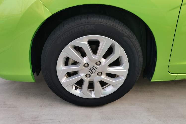 Used Honda Fit 2018 1.5L CVT Comfort Sunroof Version Exterior 7