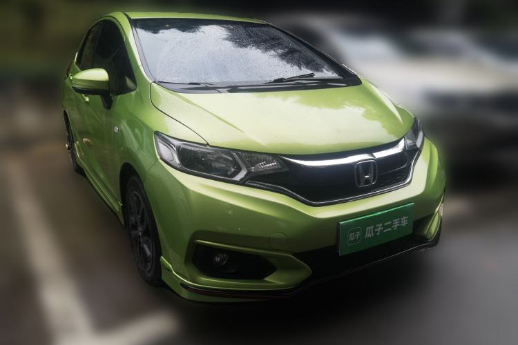 Used Honda Fit 2018 1.5L CVT Trendy Run+ Edition Front Right 45 Deg