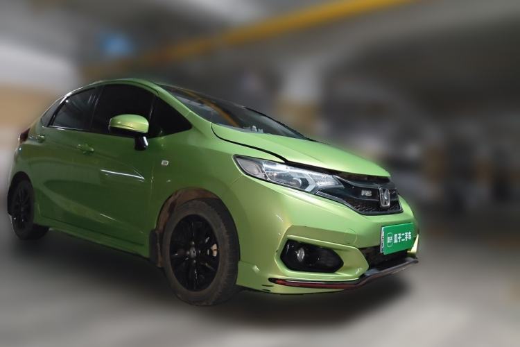 Used Honda Fit 2018 1.5L CVT Trendy Sports Edition Front Right 45 Deg