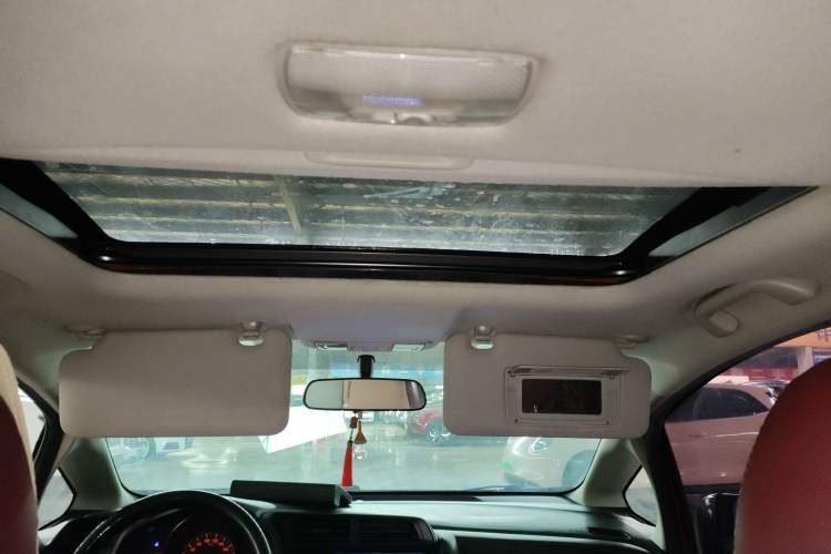 Used Honda Fit 2018 1.5L CVT Comfort Sunroof Version Headliner