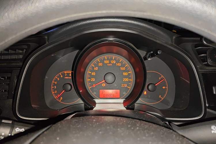 Used Honda Fit 2018 1.5L CVT Comfort Sunroof Version Instrument Cluster